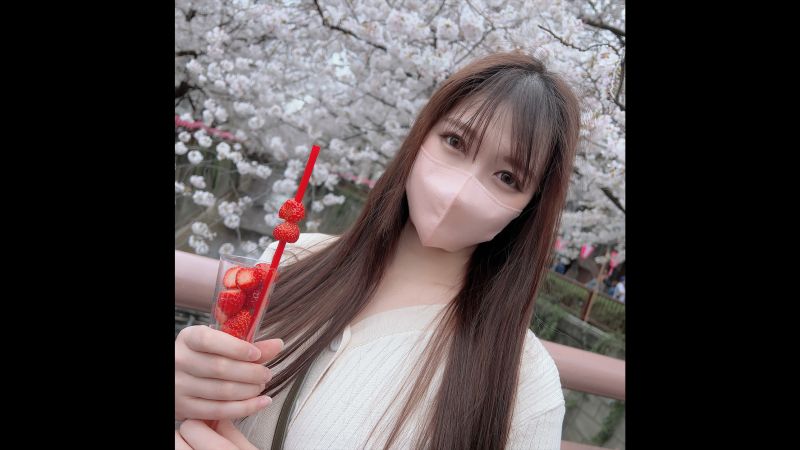 FC2-PPV-3280152 与工作一整晚后出现的疲惫巨乳看护师赏花・・・白皙美人护理师持续闷絶絶顶2回连续无套中出！！