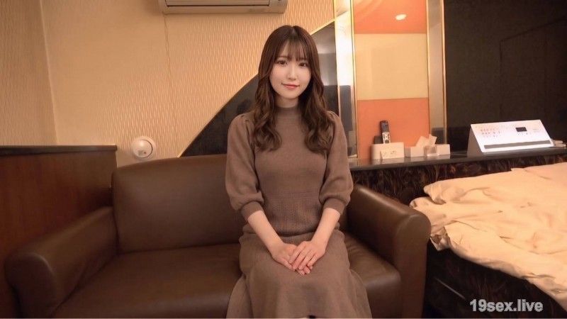 FC2-PPV-4903727 【緊急】こんな美人に出会ったことないと言わせる自信のある上玉に中出し
