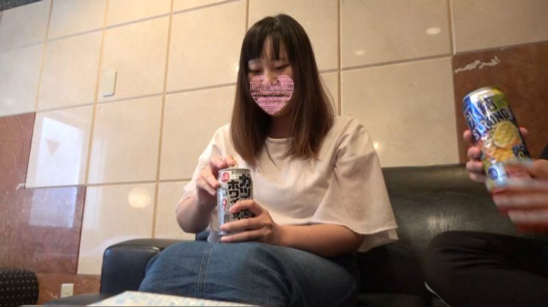 FC2-PPV-4561120 【無・個人拍攝】限時特價780點、豐滿巨乳23歲♡從開拍就開始喝酒！喝醉後變得大膽的女孩子與真實性愛拍攝 【高畫質特典】