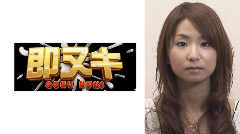 V073-I03 身材苗條，美麗的身體，時不時露出笑容讓許多男性著迷！排名第一想要做情人的美女和甜蜜愛愛！
