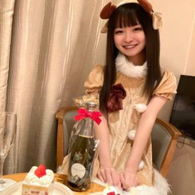 FC2-PPV-4856530 あゆちゃんクリスマススペシャル！天才的に可愛いトナカイさんに口内射精ごっくんエッチ！