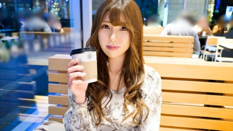 SIRO-5264 「我從來沒有在明亮的地方做愛過……不過這種事是理所當然的……（Shine）」雖然最近沒有做愛，但她卻穿著性感得可笑的內衣！我都分不清自己穿沒穿了！一位風格出眾的美麗女士傾訴她壓抑已久的性慾的景像一定會令人印象深刻！從後面被插入的場面一定會勃起！ 【初拍】AV線上申請→AV體驗拍攝2163